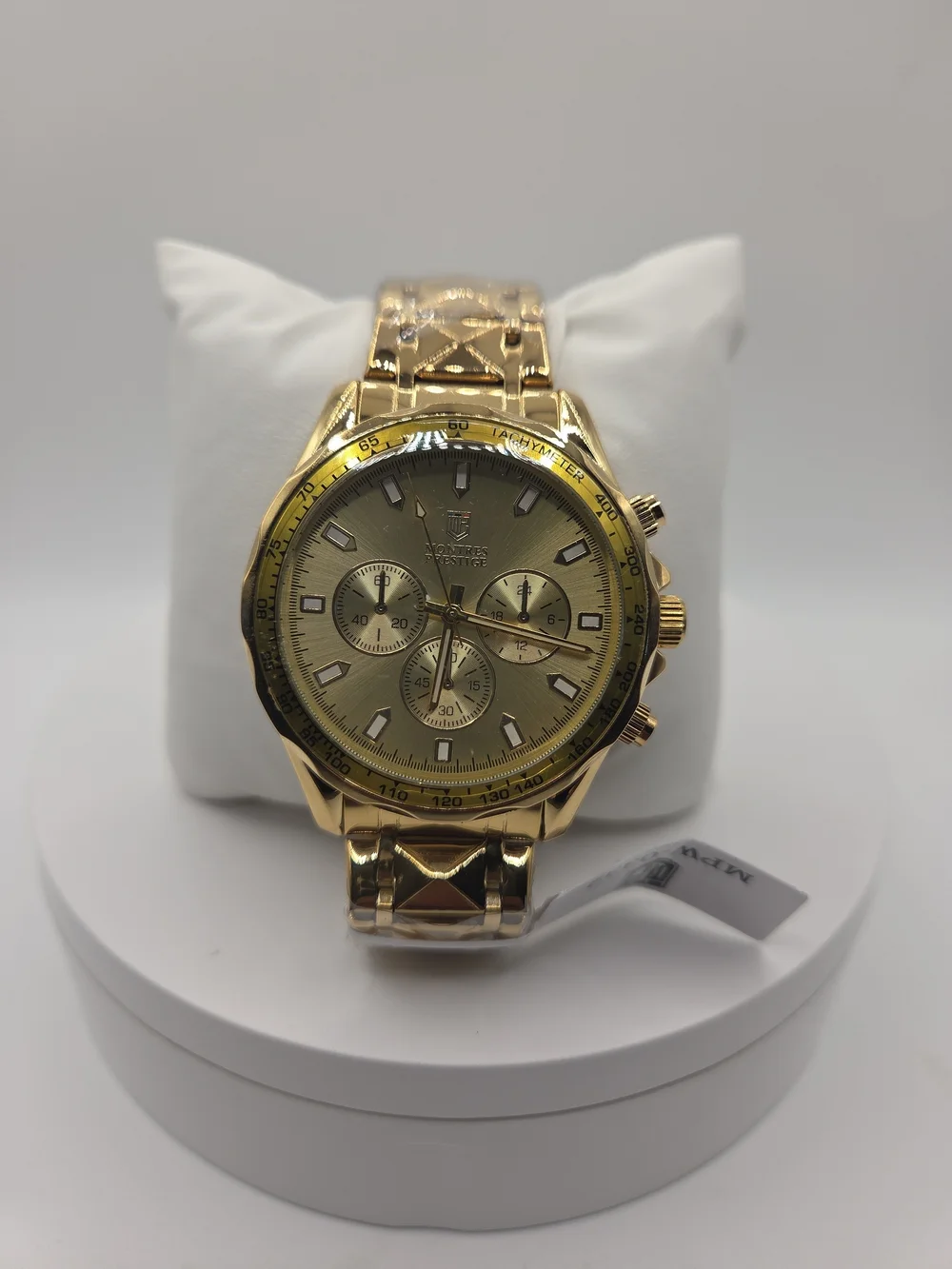N/A stylish gold